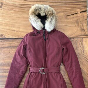 Canada Goose Women's Whistler Parka - Bordeaux Color